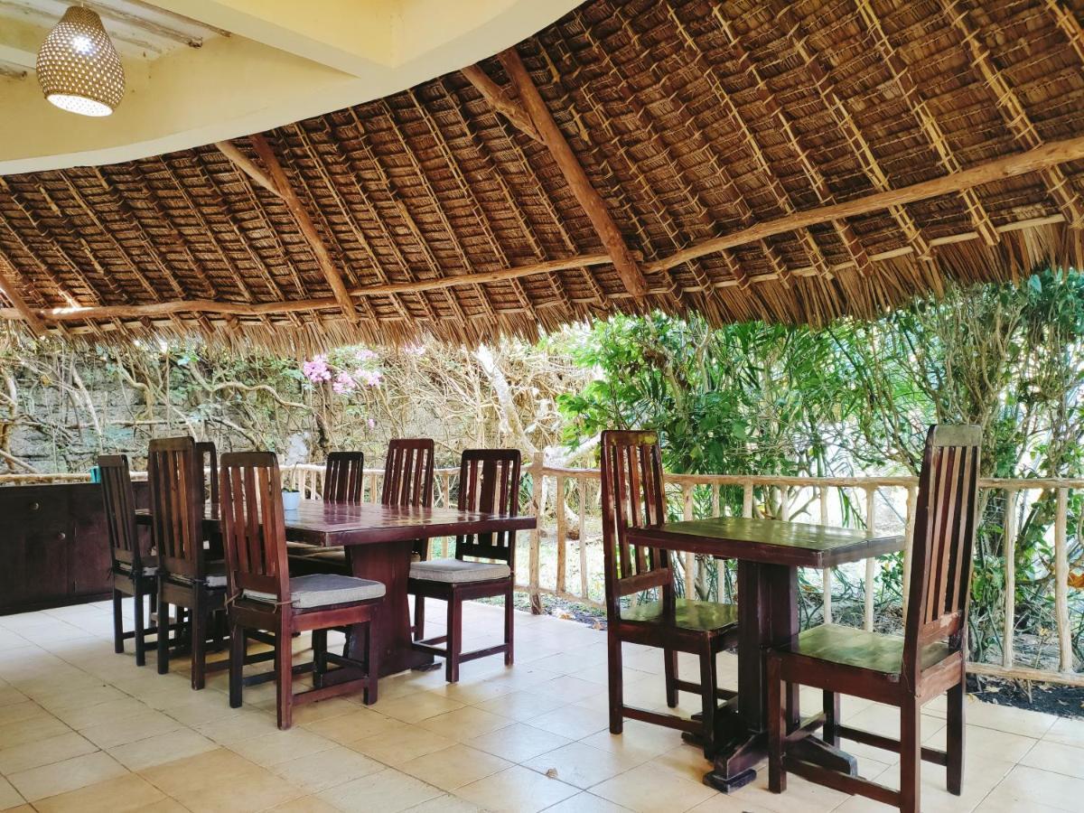 Upani In Diani Bed & Breakfast Diani Beach Ngoại thất bức ảnh