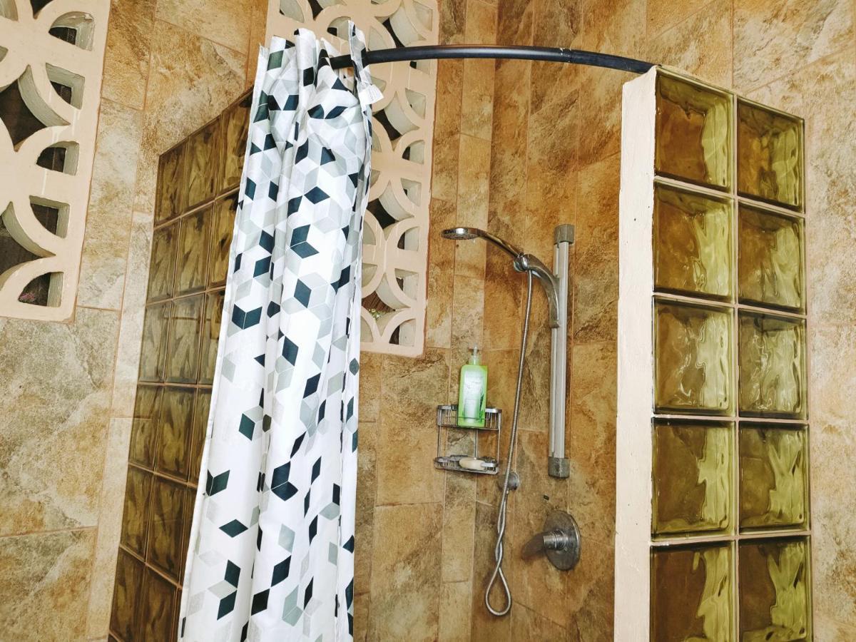 Upani In Diani Bed & Breakfast Diani Beach Ngoại thất bức ảnh