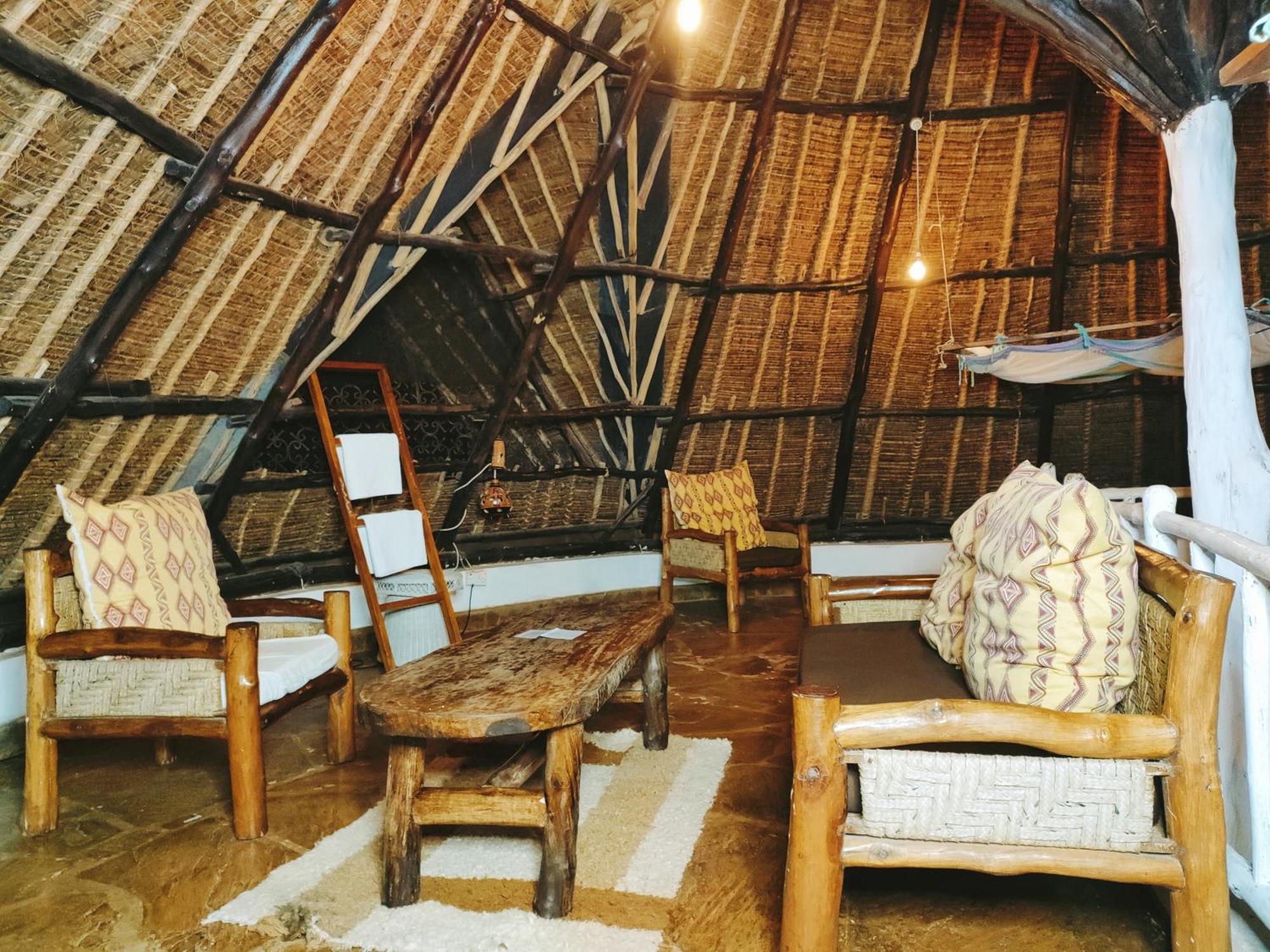 Upani In Diani Bed & Breakfast Diani Beach Ngoại thất bức ảnh