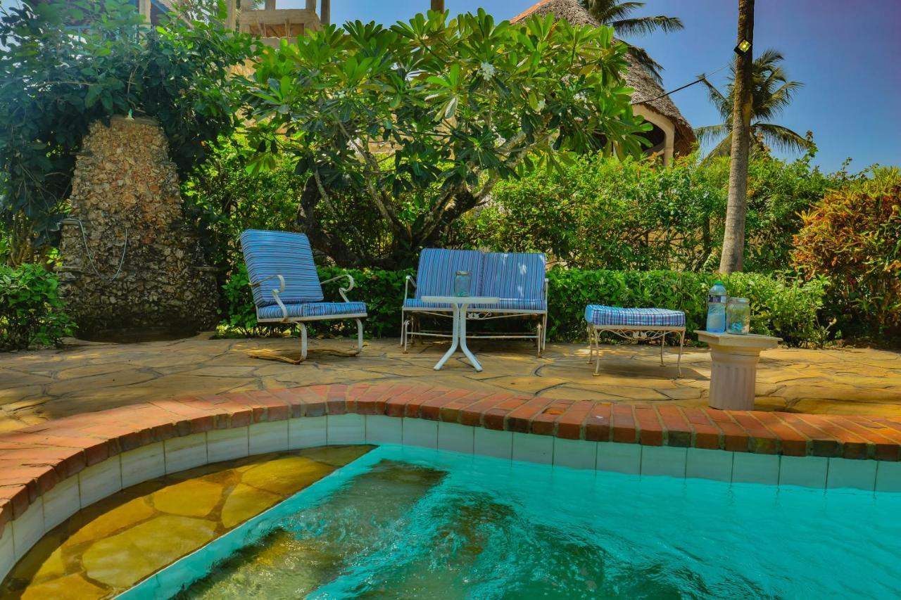 Upani In Diani Bed & Breakfast Diani Beach Ngoại thất bức ảnh